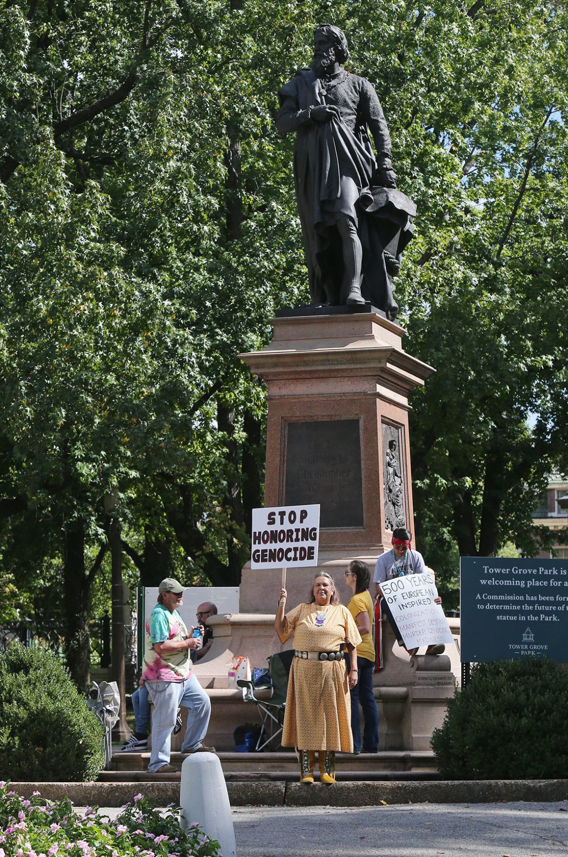 Debate continues over Columbus statue in Tower Grove Park